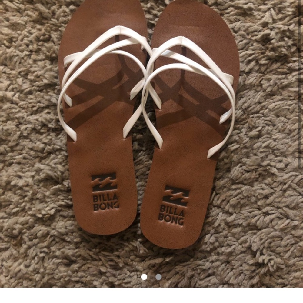 size 8 Billabong sandals